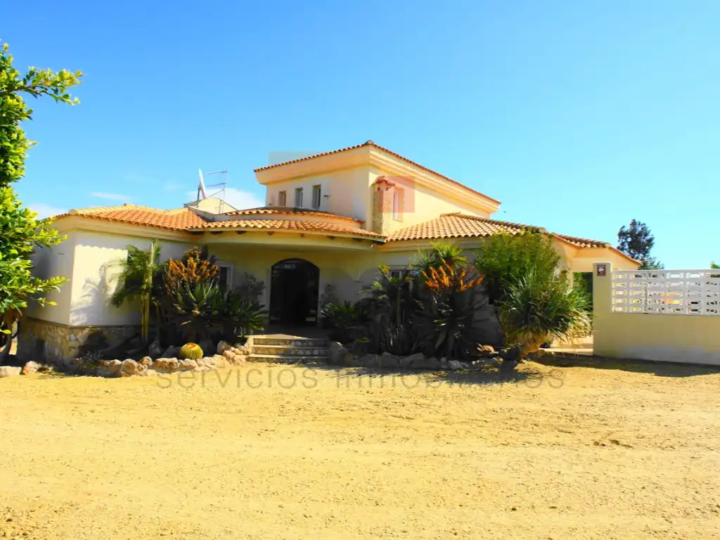 Haus oder Chalet zum Verkauf in Vera Ciudad