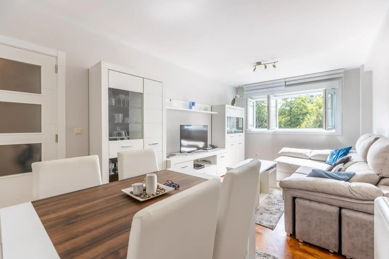 Living room of Flat for sale in Oleiros  with Storage room