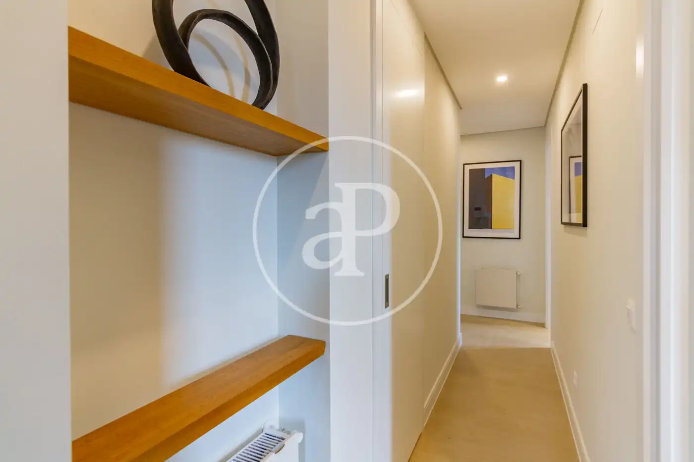 Flat for rent in C. de San Bernardo, Universidad - Malasaña