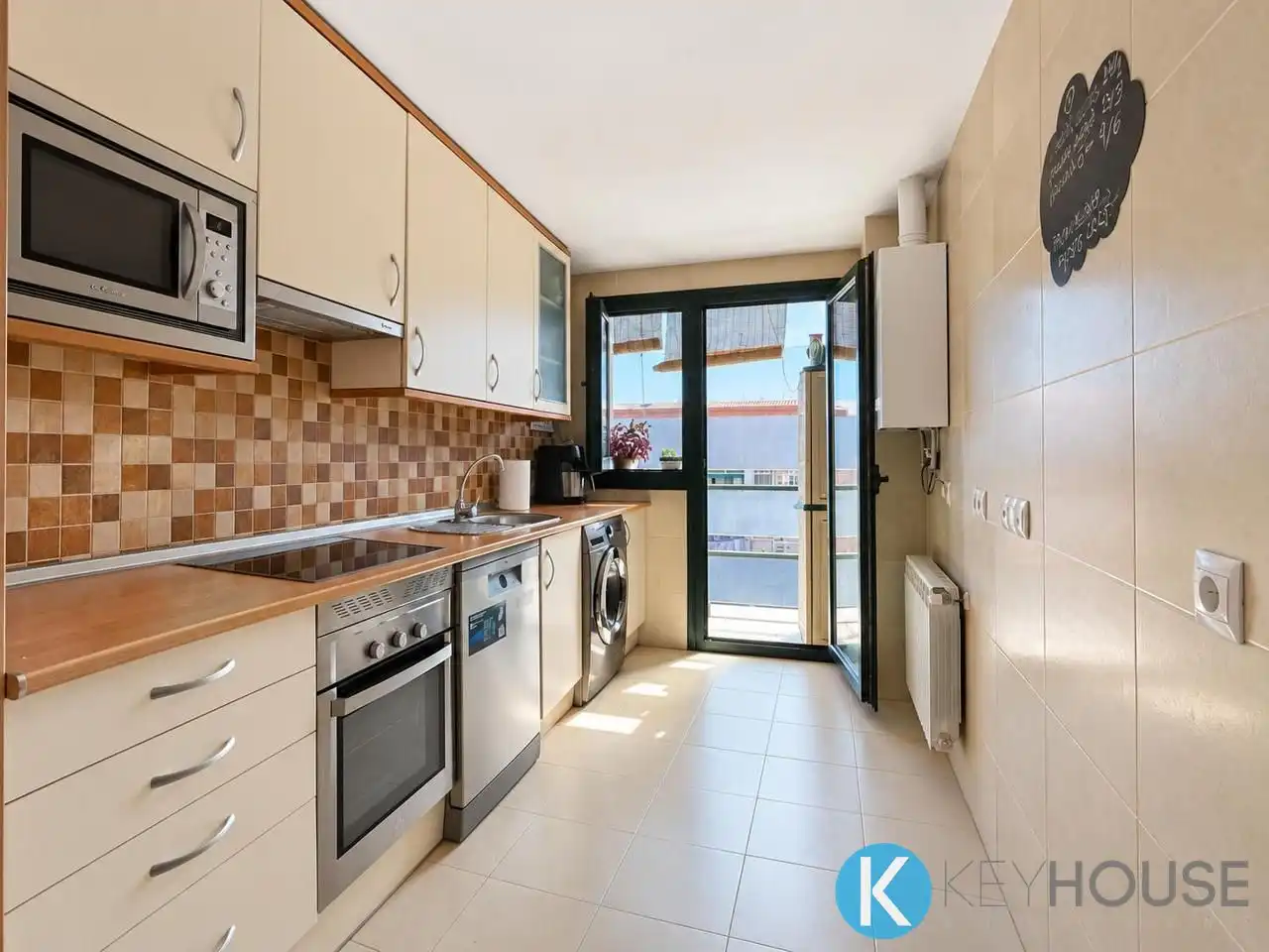 Maisonette mit Aufzug zum Verkauf in Montserrat - Parque Empresarial