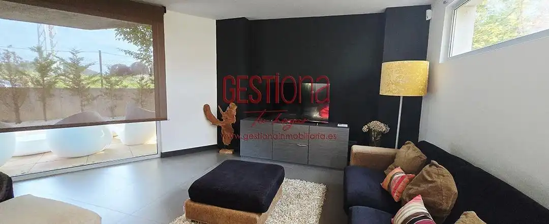 Living room of Houses for sale in Santa Cruz de Bezana  with Private garden, Terrace and Furnished