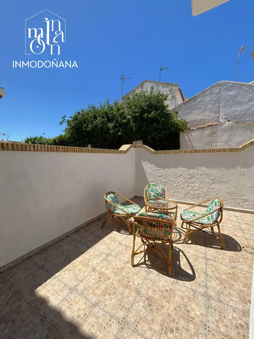 Terraza de Casa adosada en venta en Almonte con Terraza, Piscina y Amueblado