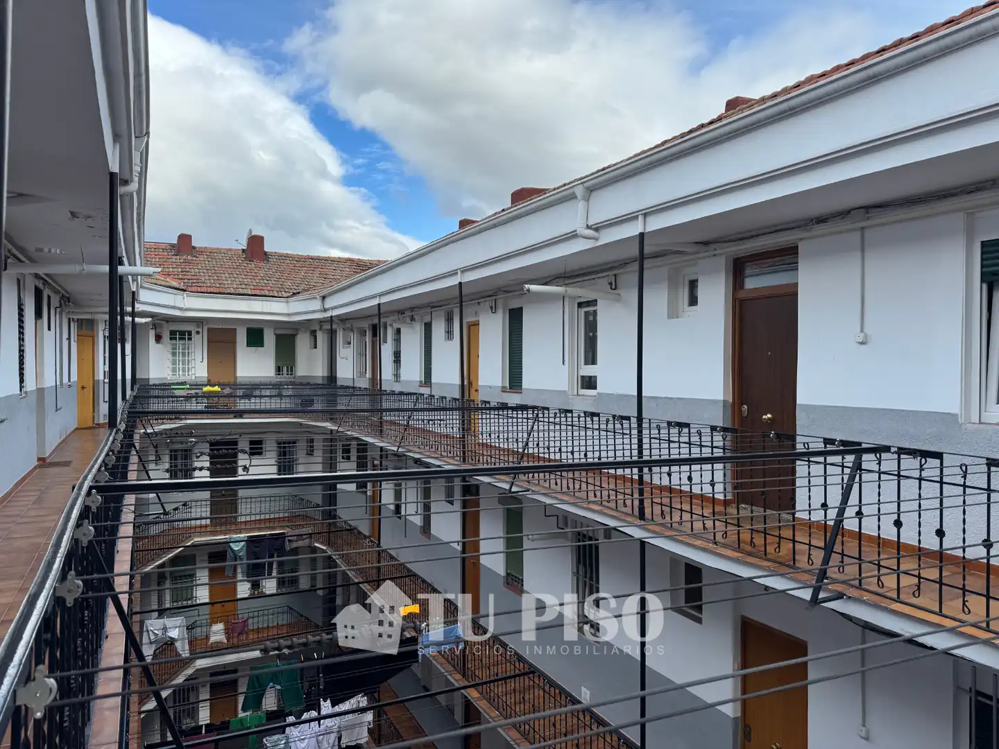 Vista exterior de Pis en venda en Madrid amb Aire condicionat, Calefacció i Moblat
