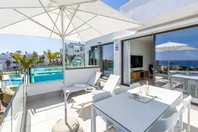 Apartment with pool for sale in Mijas pueblo