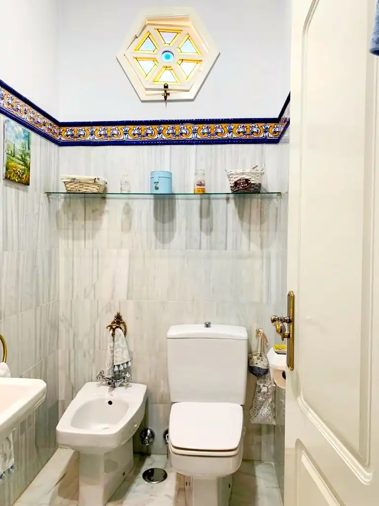 Bany de Casa o xalet en venda en El Puerto de Santa María amb Aire condicionat i Jardí privat