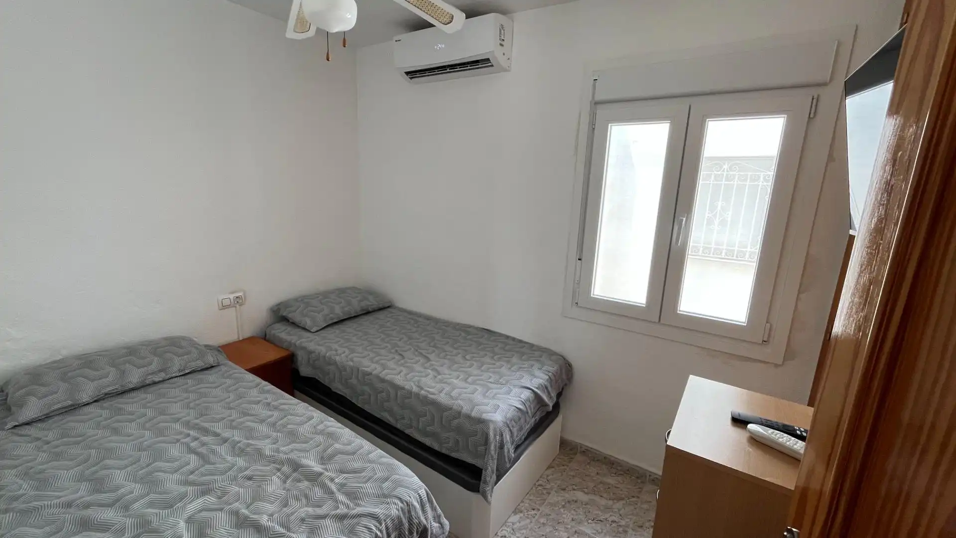 Bedroom of Apartments for rent in Orihuela  with Air Conditioner, Terrace and Furnished