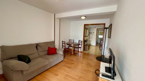 Foto 3 de Piso de alquiler en Rúa de San Pedro de Mezonzo, 26, Ensanche - Sar, Santiago de Compostela