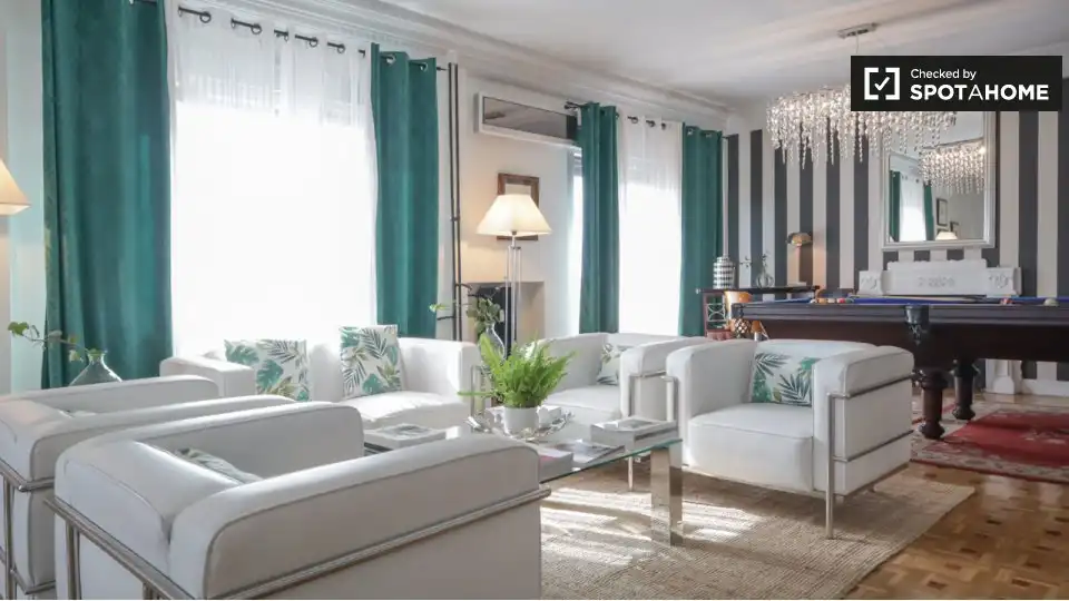 Flat for rent in Castilla