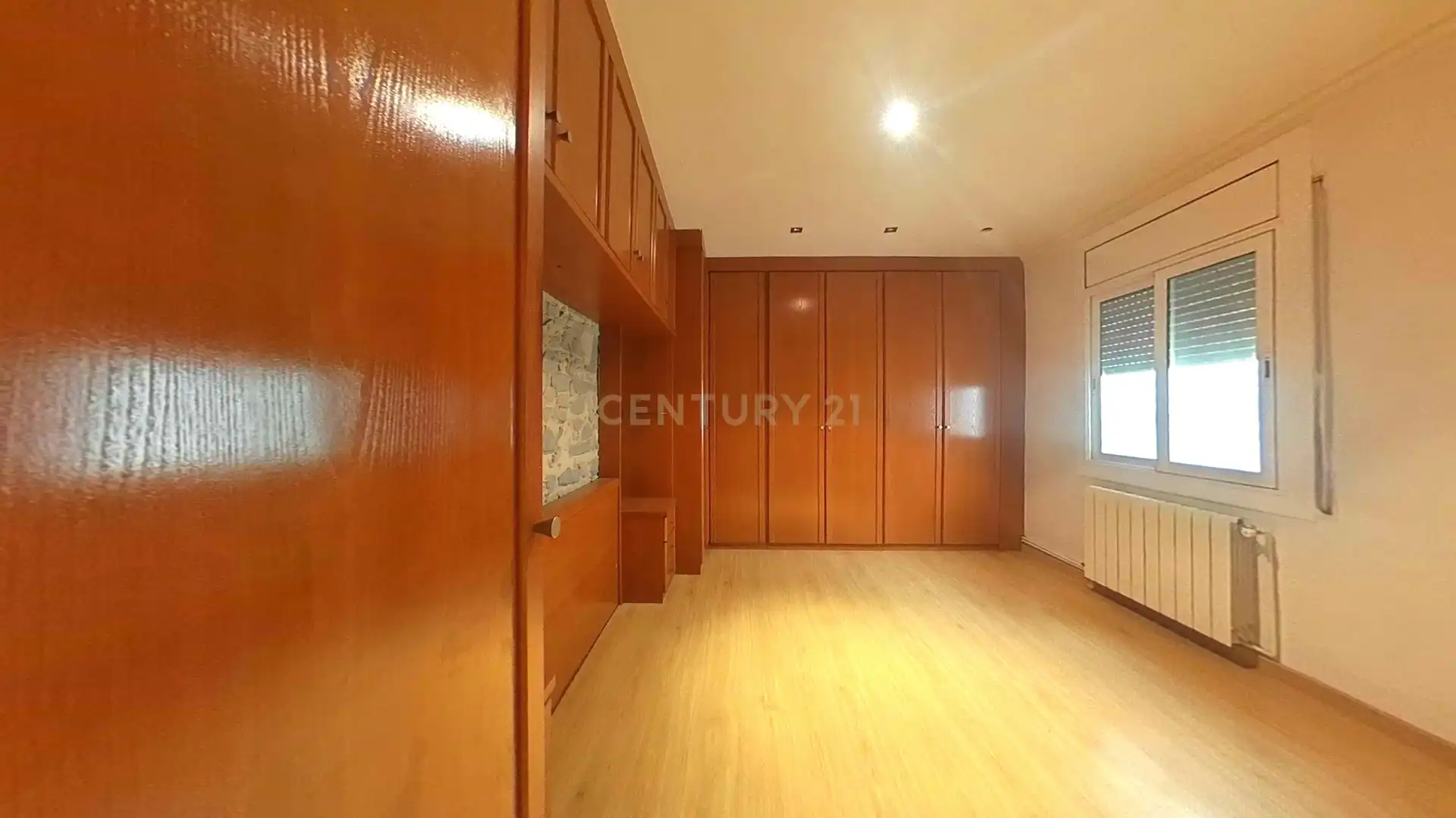 Piso en venta en Carrer de la Llanera, Sabadell, Spain, Ca n'Oriac