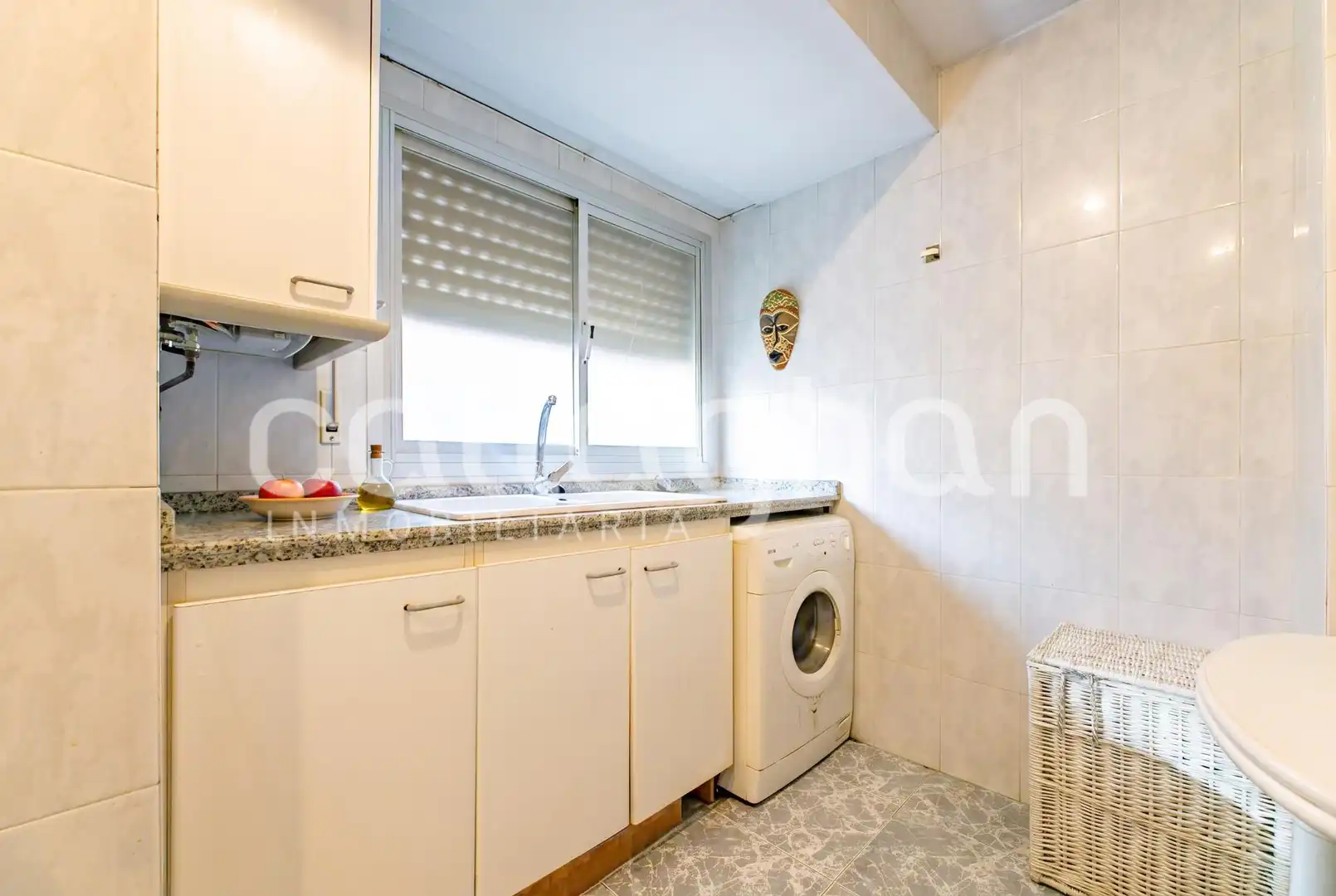 Cocina de Piso en venta en Valencia con Balcón