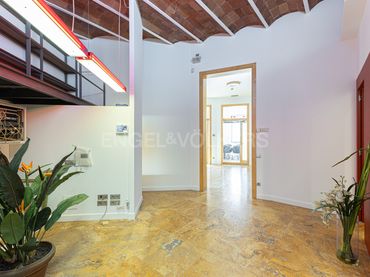 Appartamento con balcone in vendita a Eixample