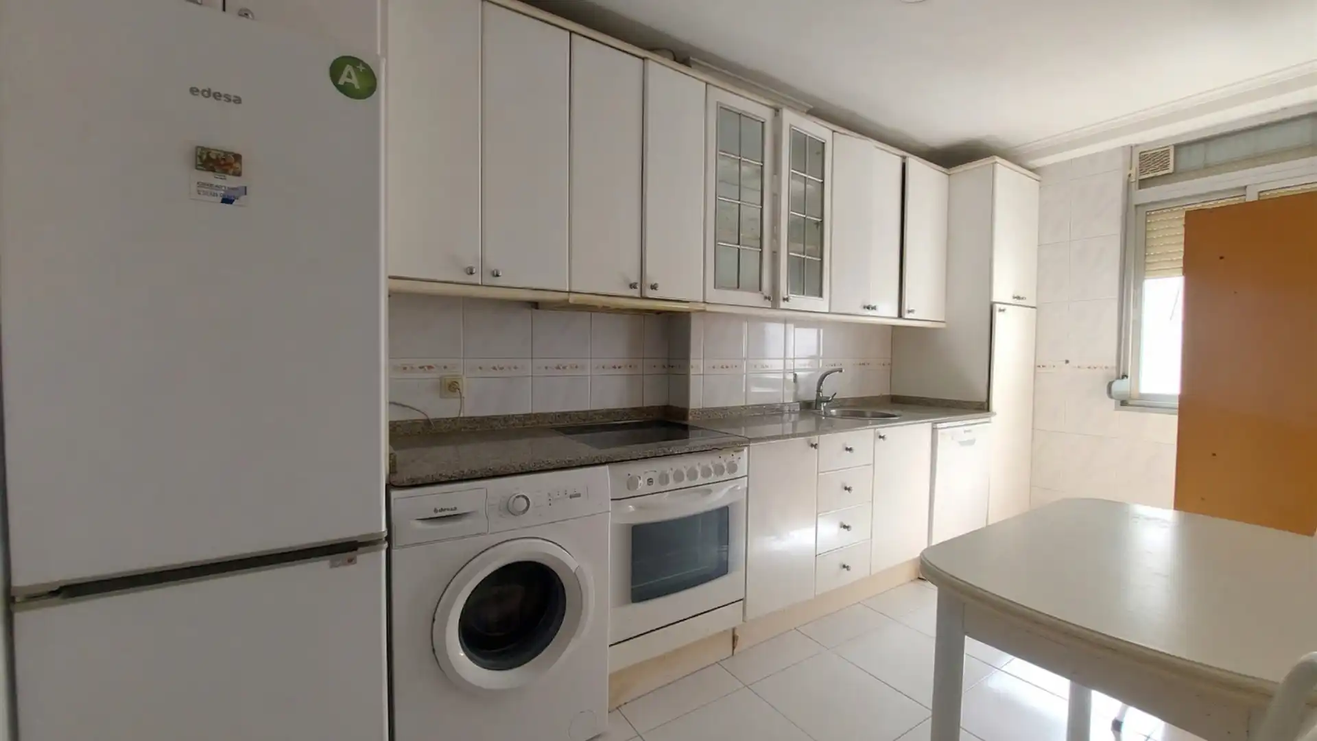 Pis en venda a Logroño - Avda de La Paz, Residencia