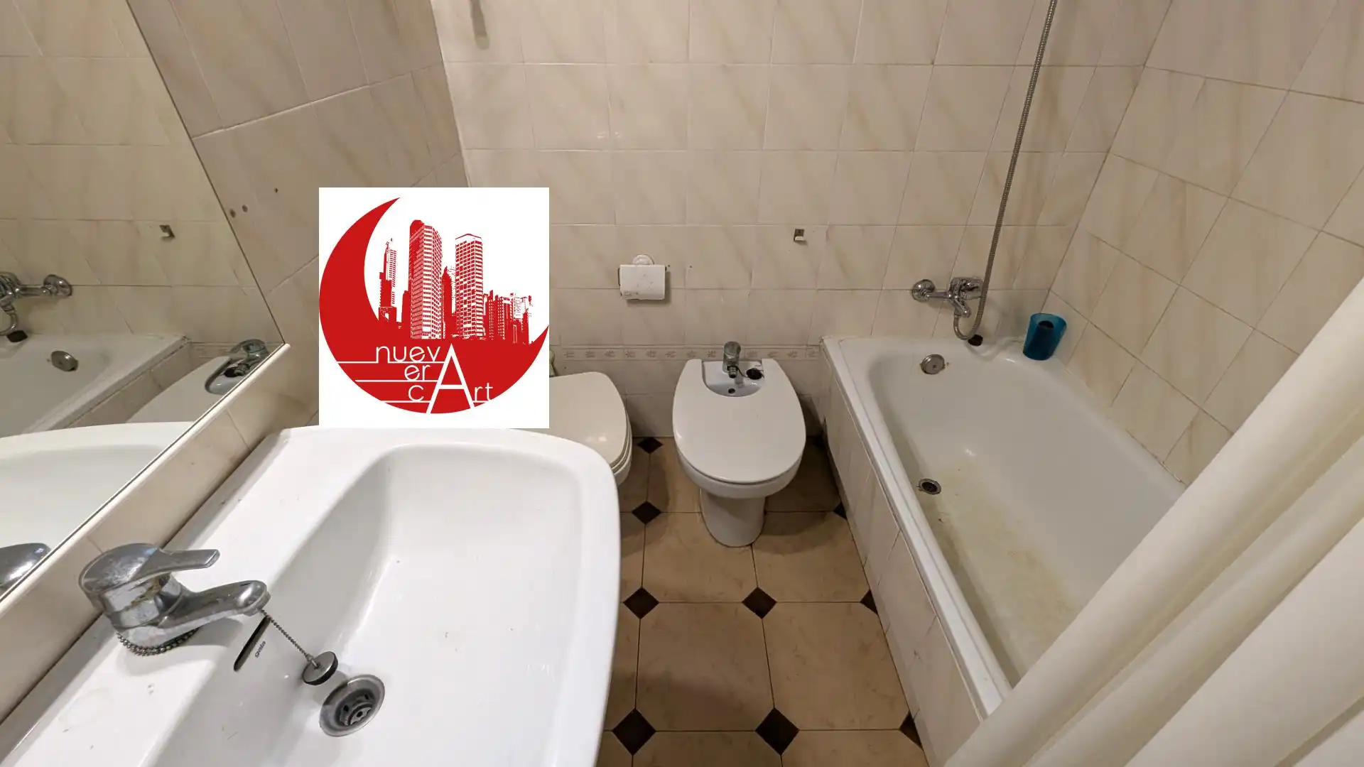 Baño de Piso en venta en Cartagena con Trastero
