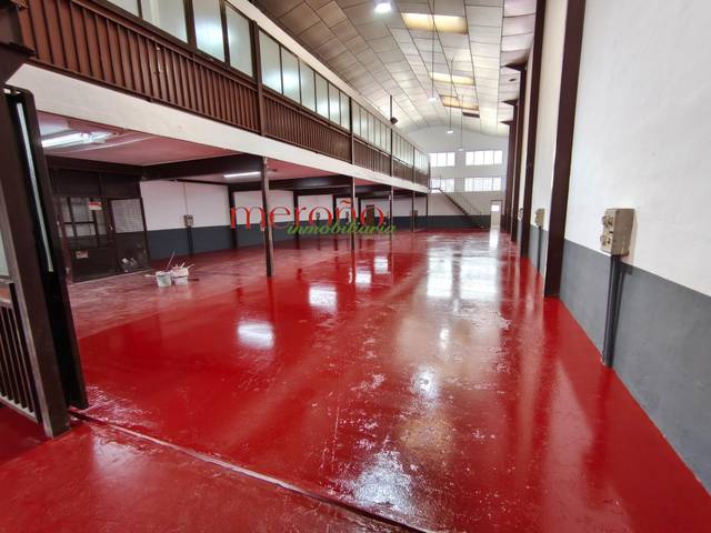 Nave industrial en Alquiler en San Crispín