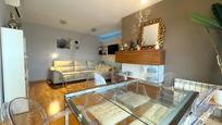 Living room of Flat for sale in Terrassa  with Air Conditioner, Heating and Parquet flooring