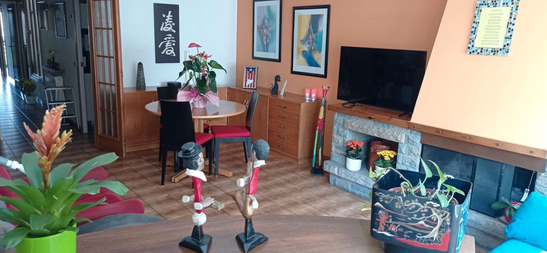 Living room of Single-family semi-detached for sale in Parets del Vallès  with Air Conditioner, Heating and Terrace