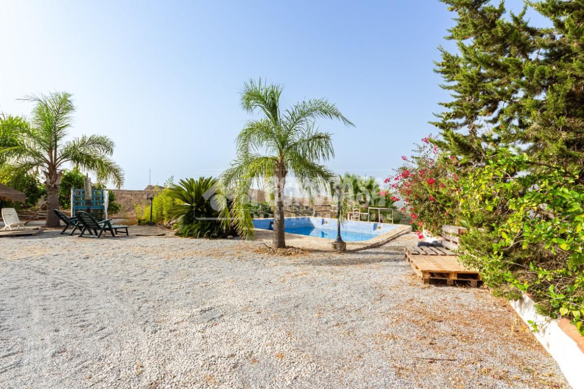 Country house for sale in Norte - Barrio del Pilar - El Reñidero