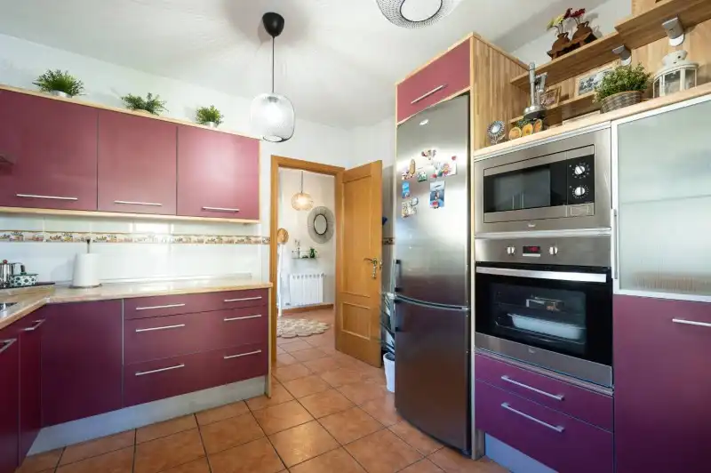 Cuina de Casa o xalet en venda en Valdemanco amb Calefacció, Terrassa i Traster