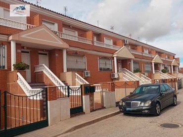 Casa en venda a Travesía GAÑANES