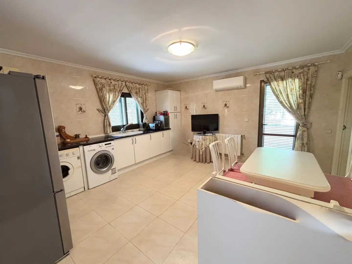 Küche von Haus oder Chalet zum Verkauf in Benidorm mit Klimaanlage, Terrasse und Schwimmbad