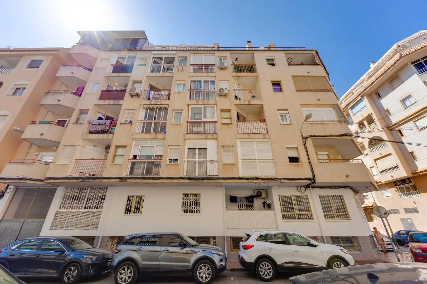 Exterior view of Study for sale in Torrevieja  with Air Conditioner, Terrace and Balcony