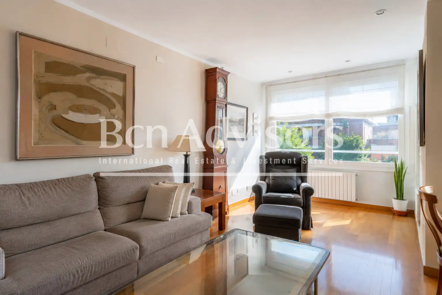 Sala d'estar de Àtic en venda en Barcelona amb Aire condicionat, Calefacció i Parquet