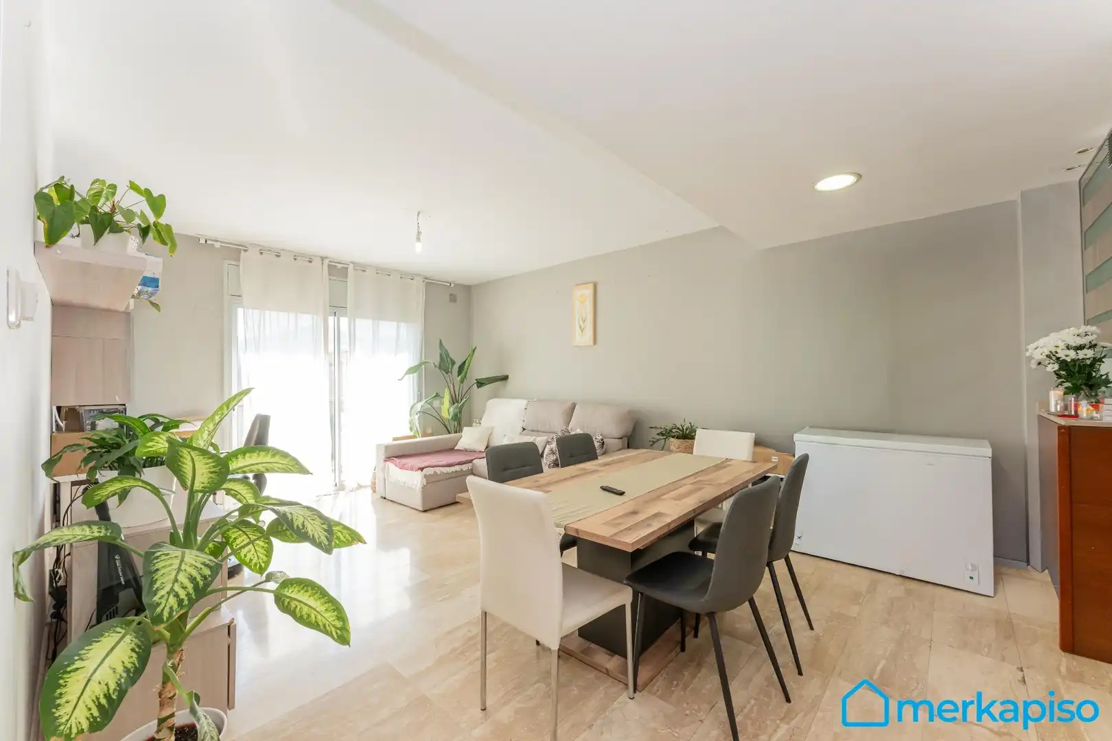 Sala d'estar de Pis en venda en Viladecans amb Aire condicionat, Calefacció i Terrassa