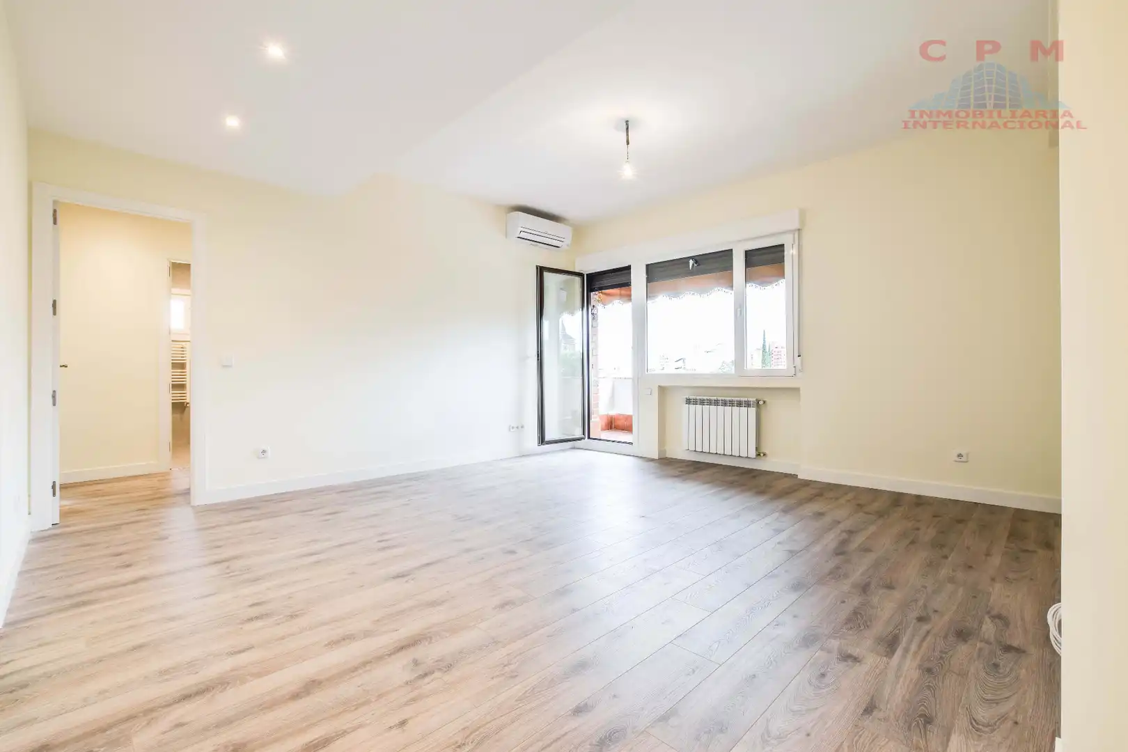 Sala de estar de Piso en venta en Madrid con Aire acondicionado, Calefacción y Parquet