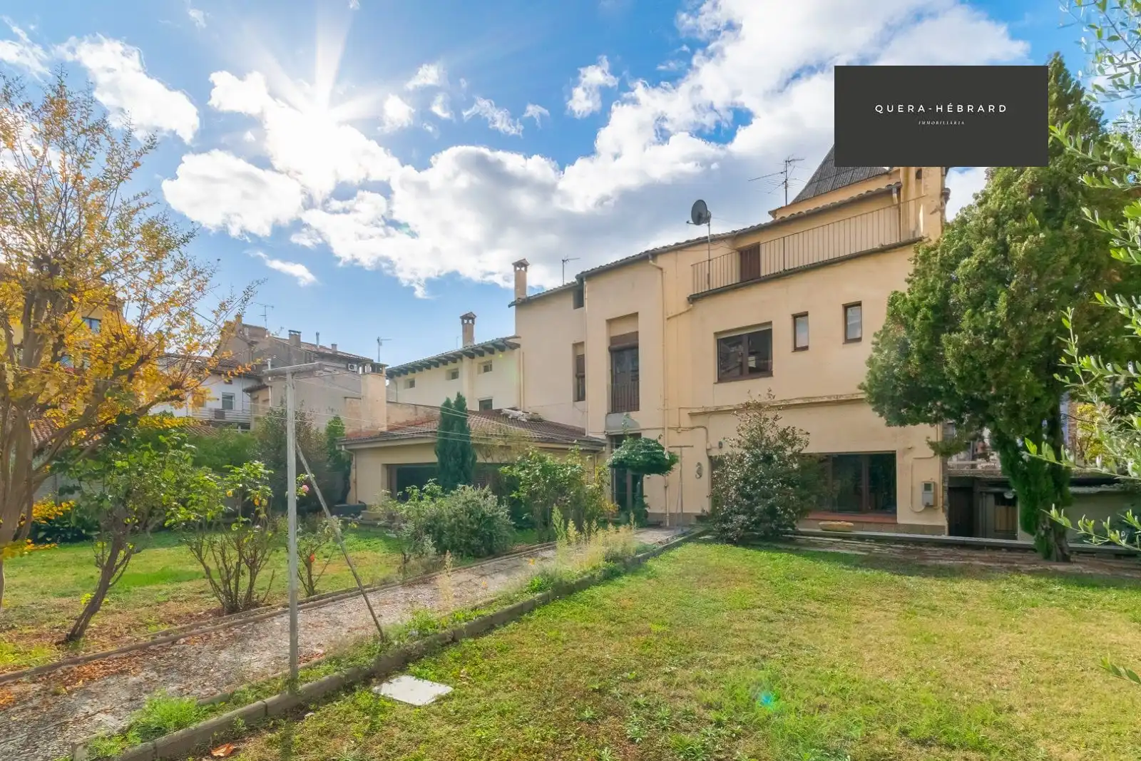 Garden of Houses for sale in Ripoll  with Balcony
