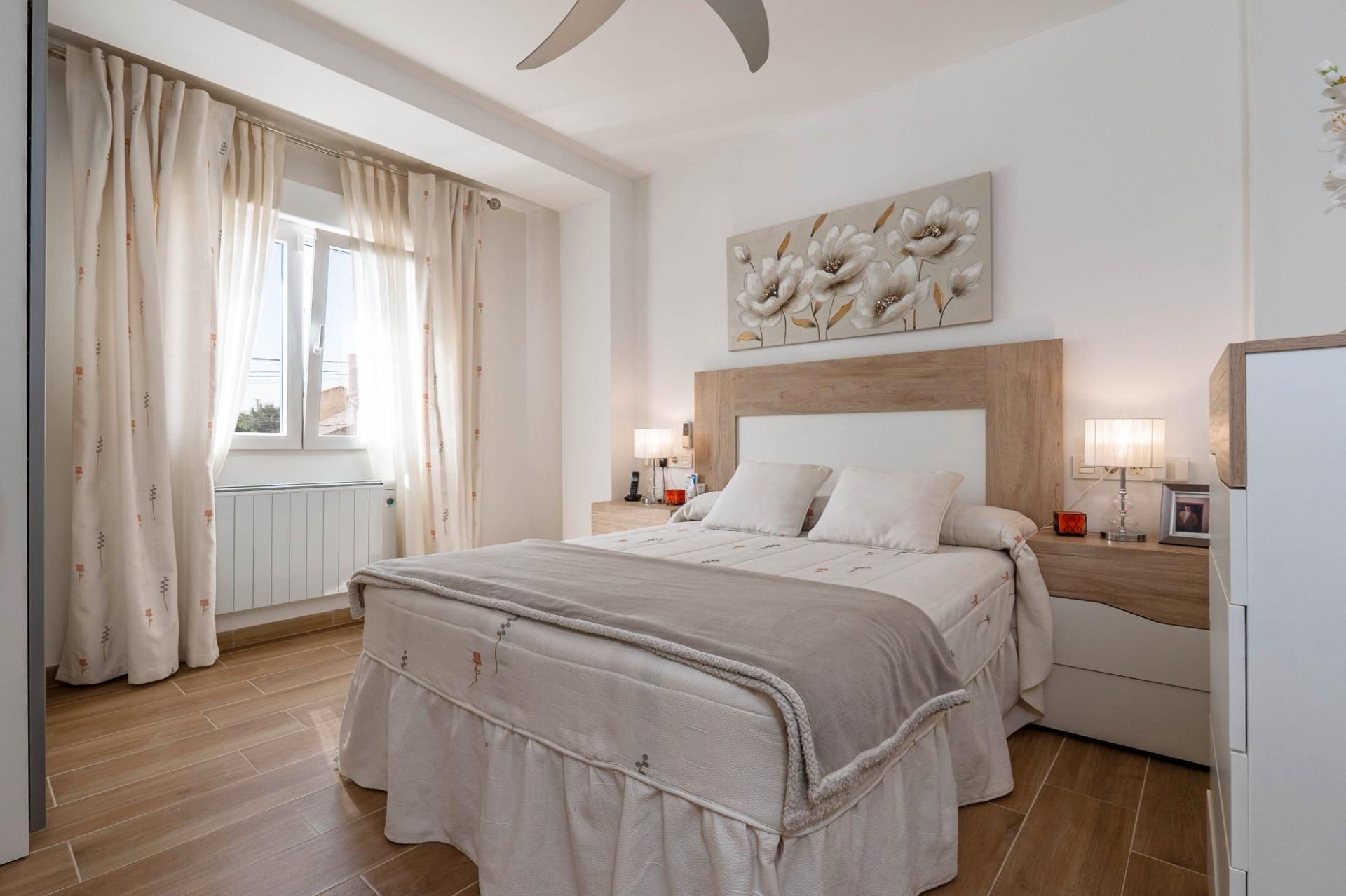 Dormitori de Casa adosada en venda en La Malahá amb Aire condicionat, Jardí privat i Terrassa