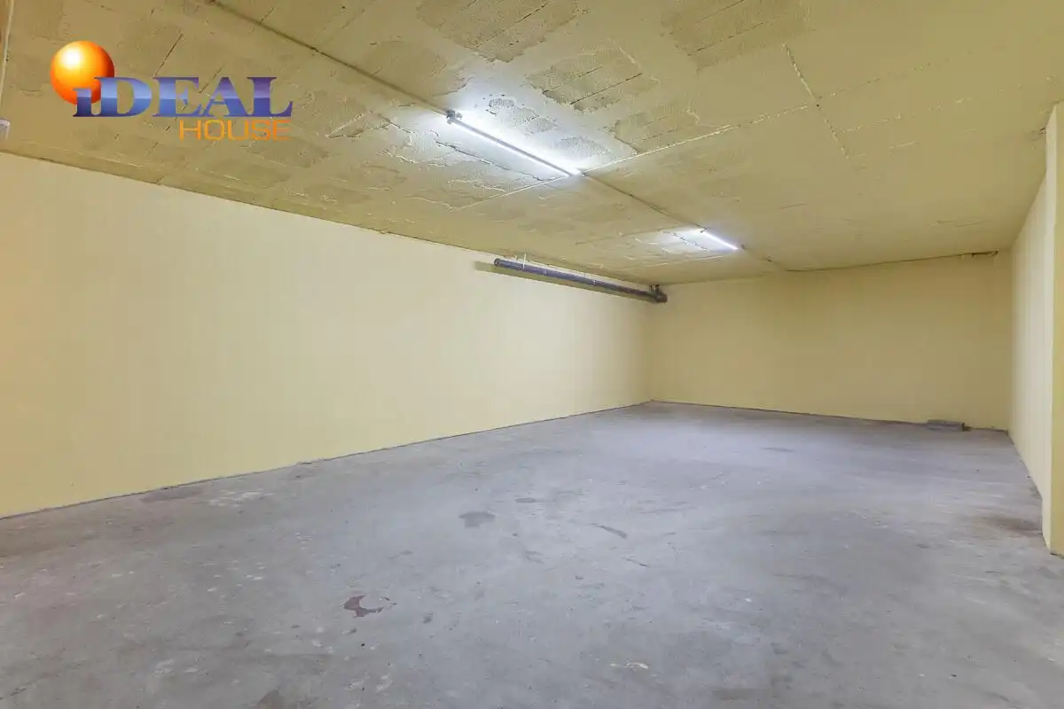 Nau industrial en venda a Avenida JUNCARIL, imagen 15
