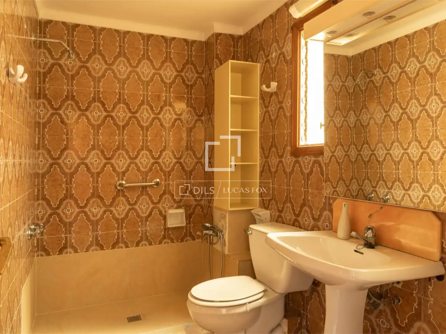 Baño de Piso en venta en  Palma de Mallorca con Aire acondicionado y Balcón
