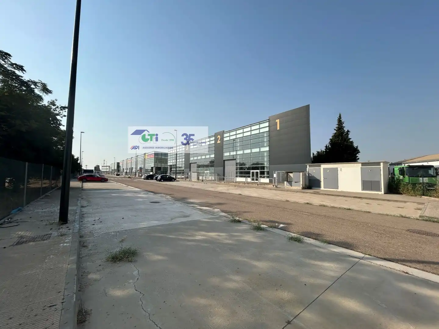 Nave industrial en venta en PARQUE EMPRESARIAL MIRAFLORES, imagen 4