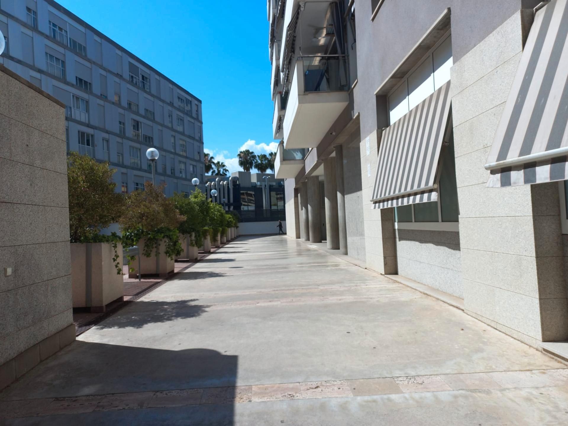 Exterior view of Flat for sale in  Barcelona Capital  with Air Conditioner, Heating and Parquet flooring