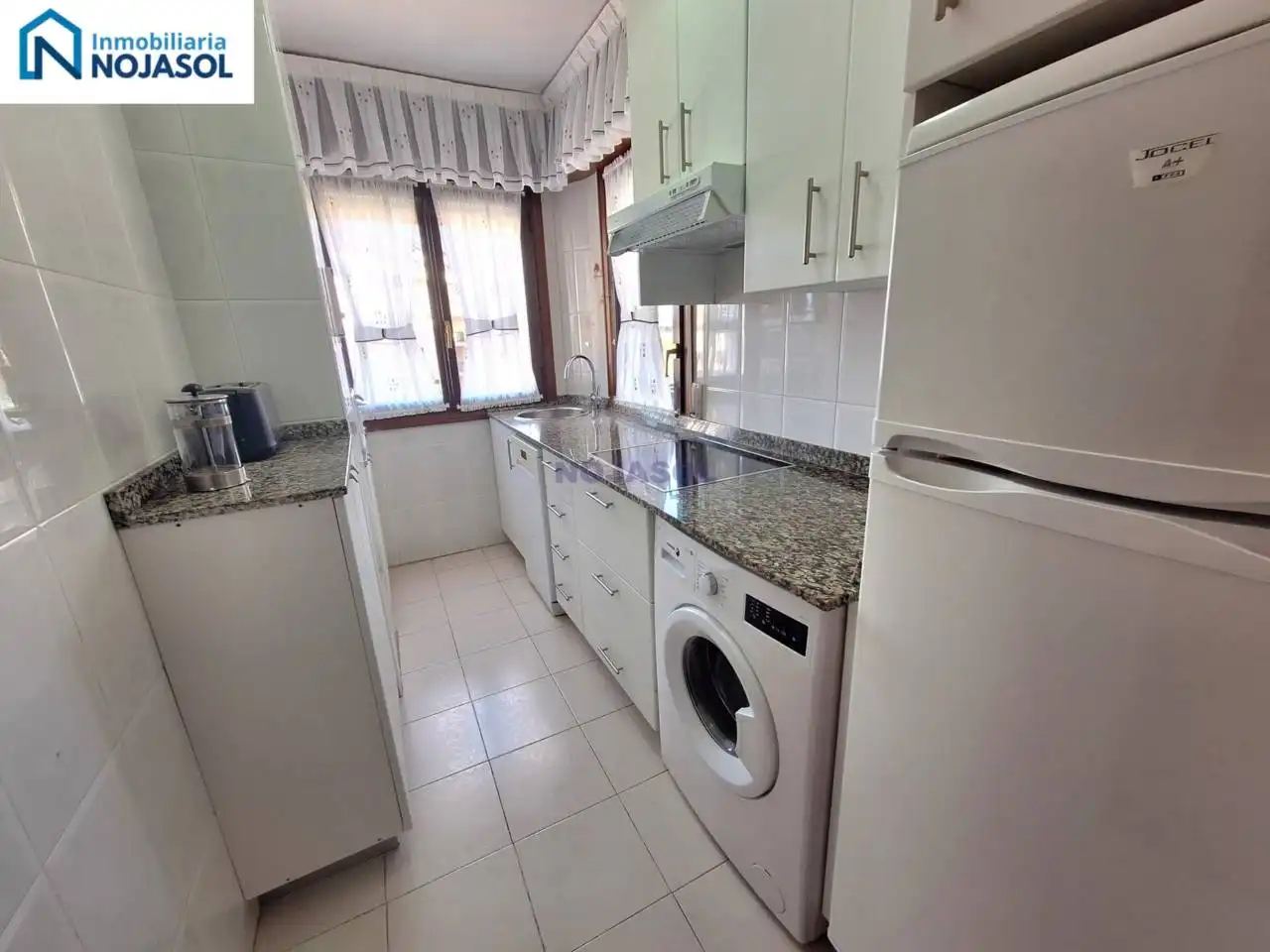 Cocina de Apartamento de alquiler en Noja con Calefacción, Terraza y Amueblado