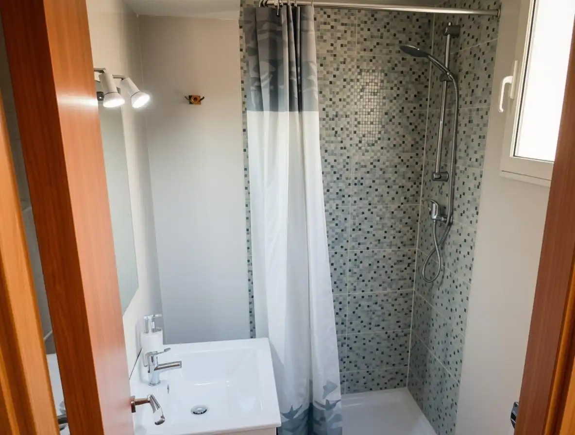 Badezimmer von Wohnungen zum Verkauf in Cullera mit Terrasse und Möbliert