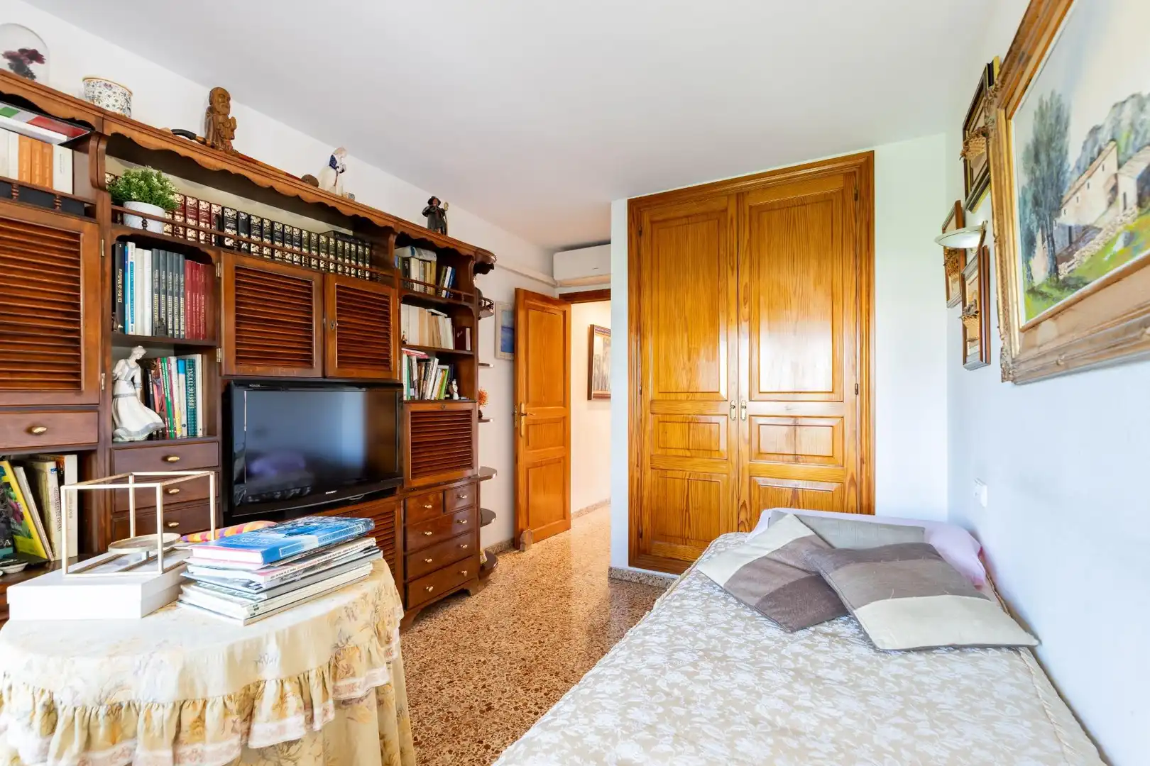 Bedroom of Flat for sale in  Palma de Mallorca  with Air Conditioner, Heating and Terrace