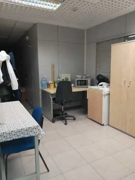 Local comercial en venta en DEL COMTE DE SALVATIERRA 5, imagen 10