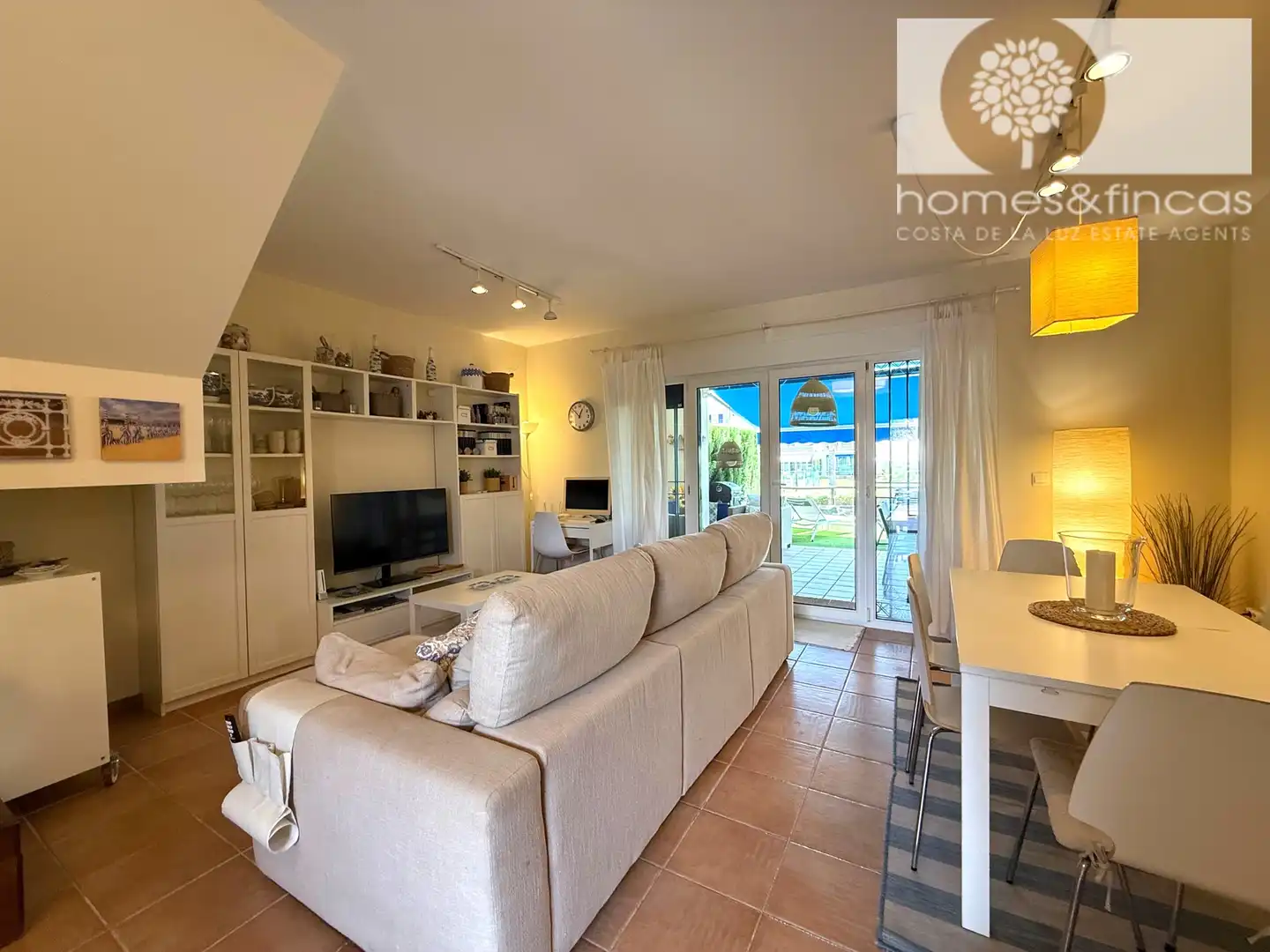 Living room of Houses for sale in Ayamonte  with Air Conditioner, Terrace and Furnished