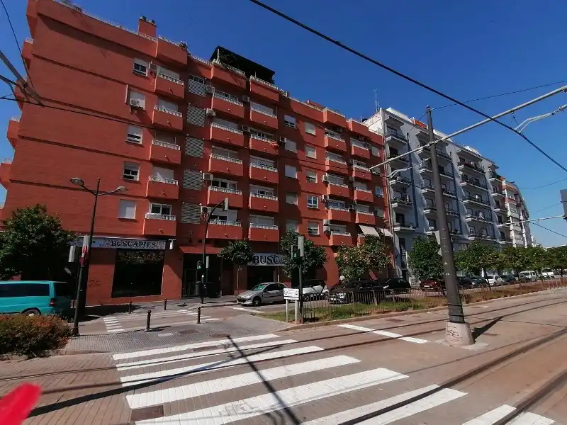 Vista exterior de Ático de alquiler en Valencia con Terraza y Amueblado