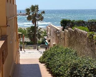 Vista exterior de Planta baixa en venda en Benalmádena amb Aire condicionat