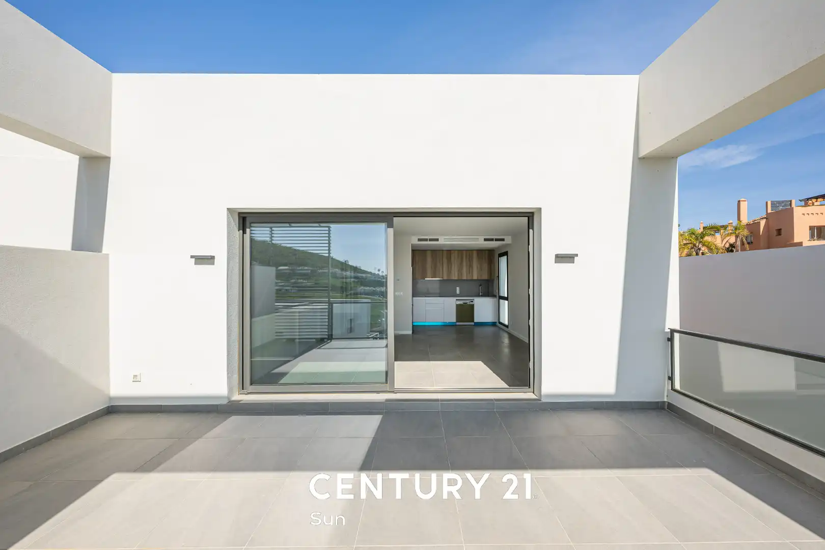 Vista exterior de Casa adosada en venta en Mijas con Aire acondicionado, Calefacción y Jardín privado