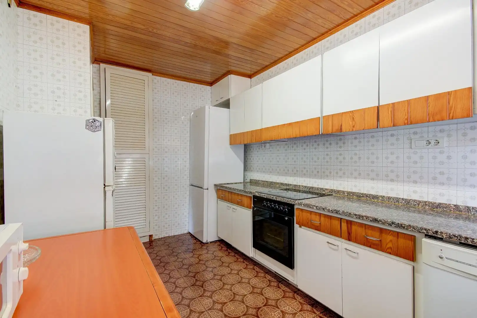 Cocina de Piso en venta en Manresa con Calefacción, Terraza y Balcón