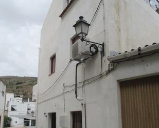 Vista exterior de Casa adosada en venda en Albondón