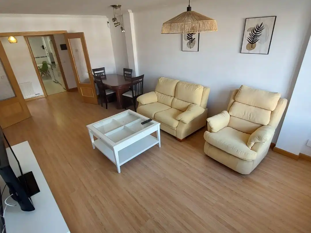 Wohnzimmer von Wohnung zur Miete in San Andrés del Rabanedo pueblo