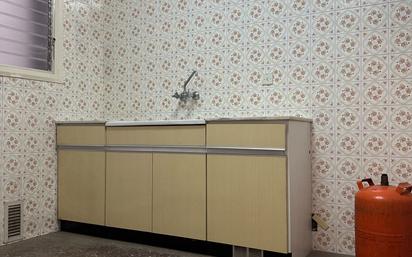 Kitchen of Flat for sale in Badalona