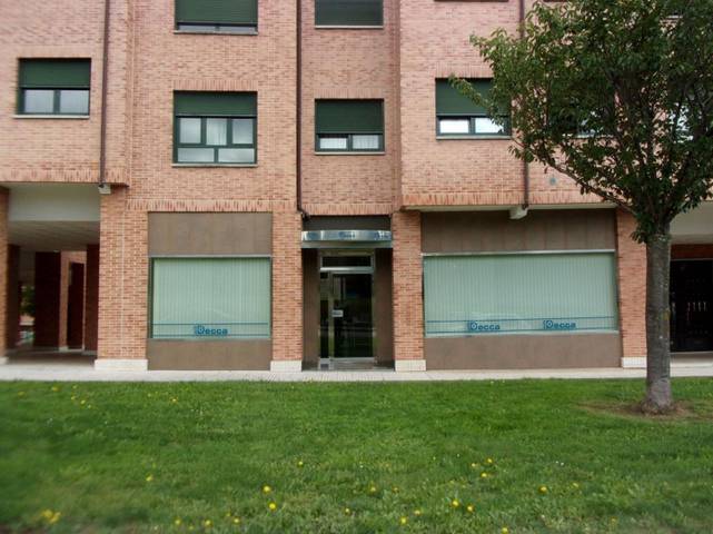 Oficina en Venta en Roces