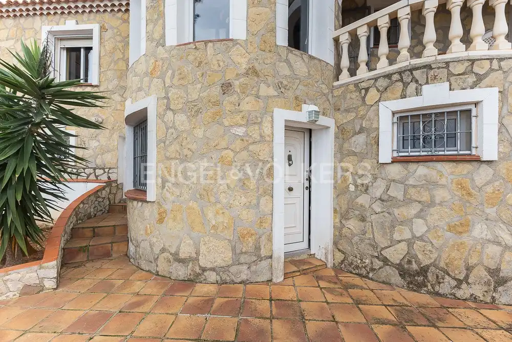 Casa o xalet en venda en Dénia amb Aire condicionat, Calefacció i Jardí privat