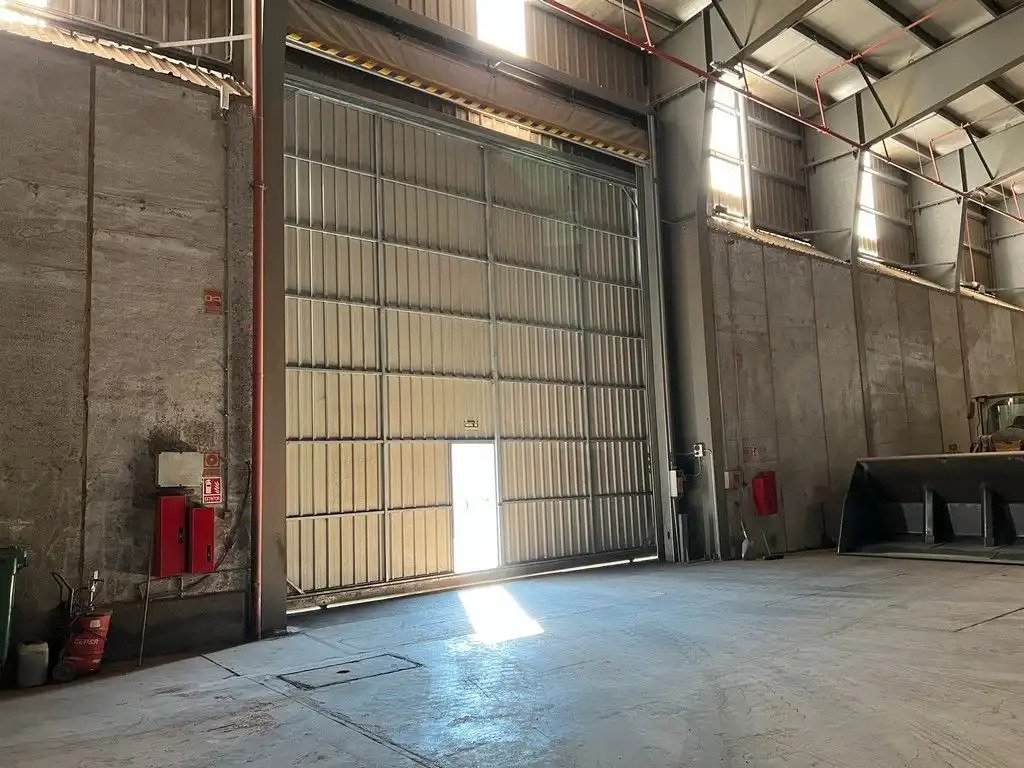 Industrial building to rent in Parroquias rurales, imagen 8
