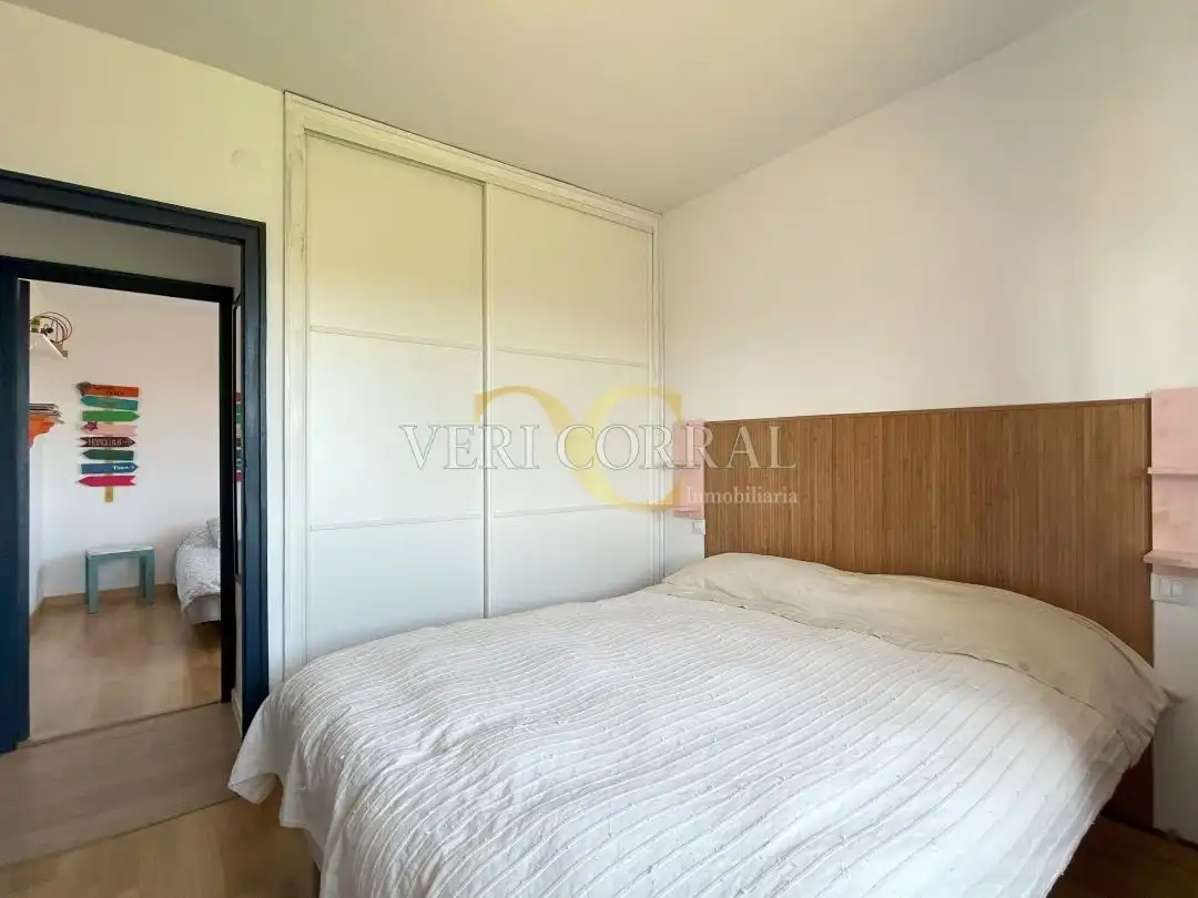 Dormitori de Casa o xalet en venda en Llanes amb Calefacció, Jardí privat i Traster